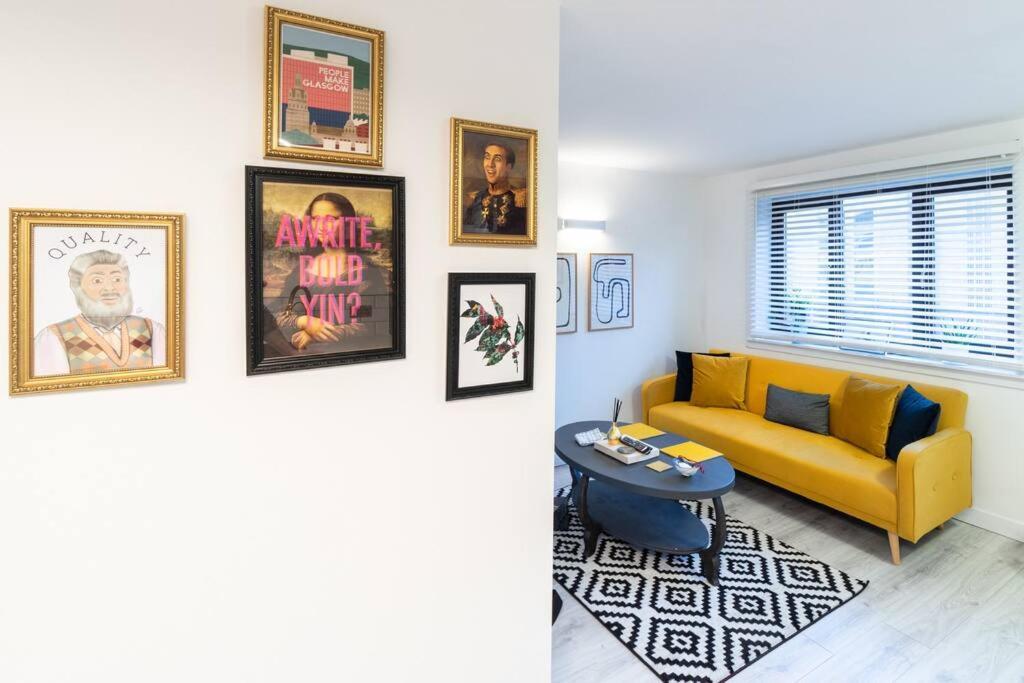 Stylish City Pad With Free Private Parking Glasgow Exteriör bild